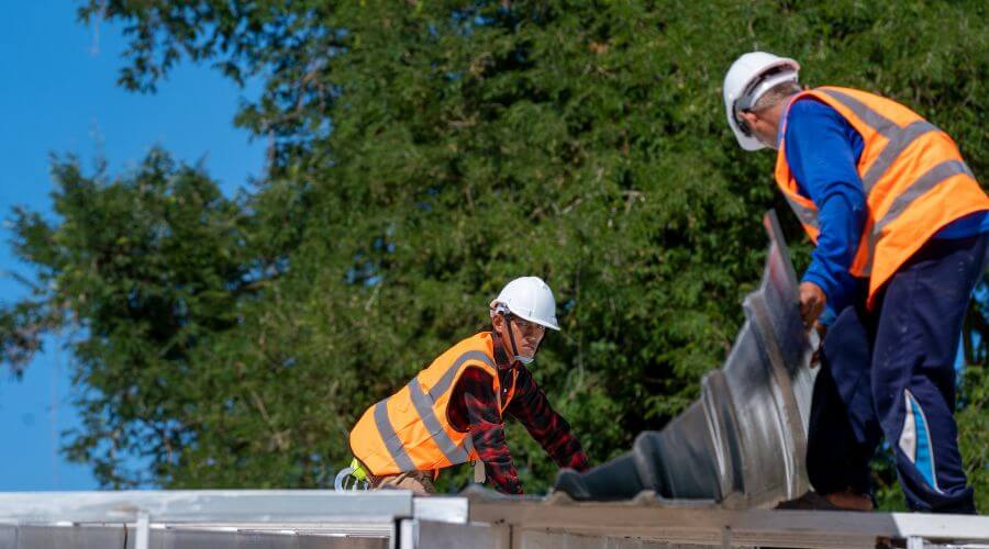 Professional new roof installation services in Commiskey, IN