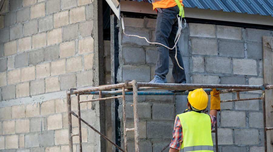 Expert new roof installation services in Commiskey, IN